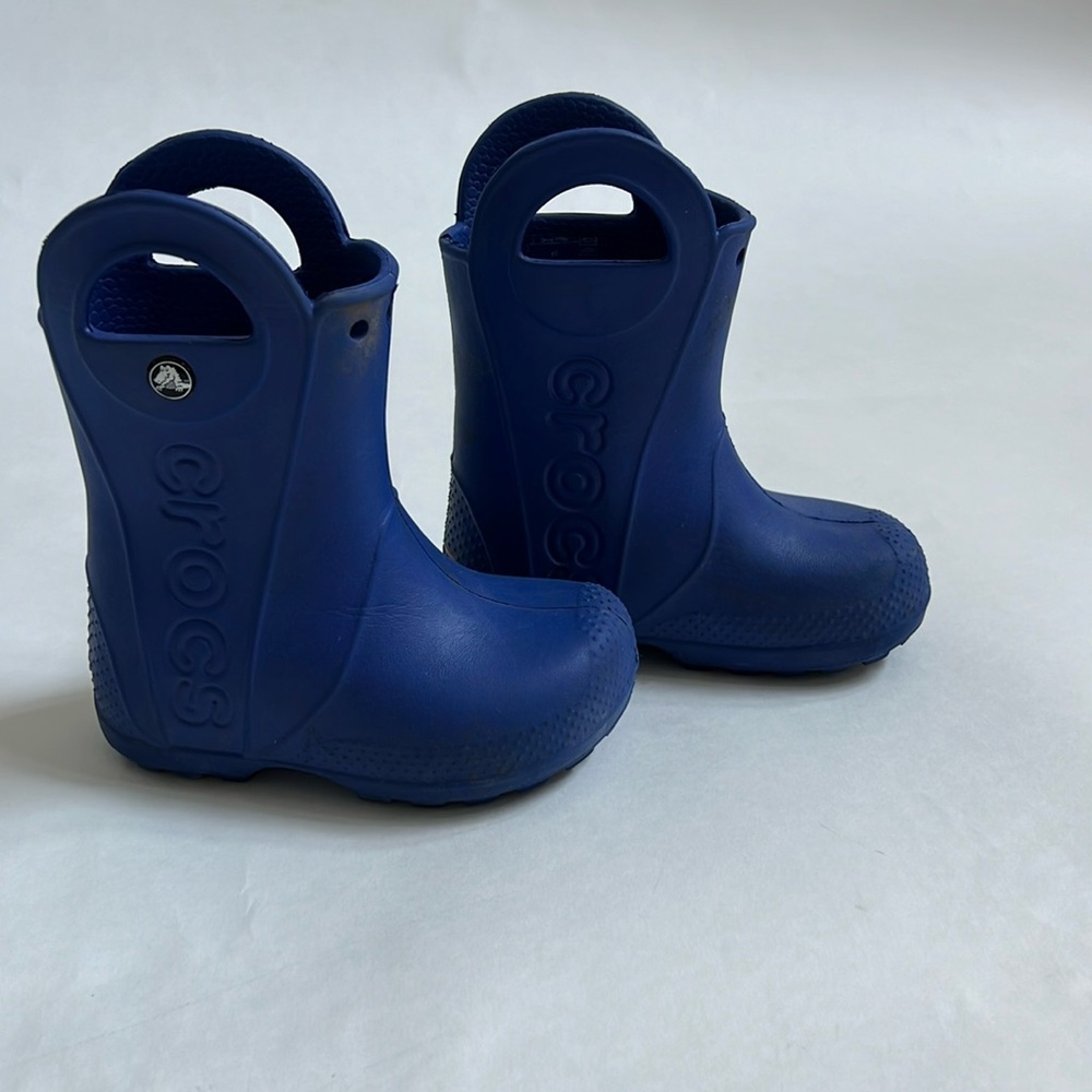 Crocs Blue Rain Boots Kids Size 8